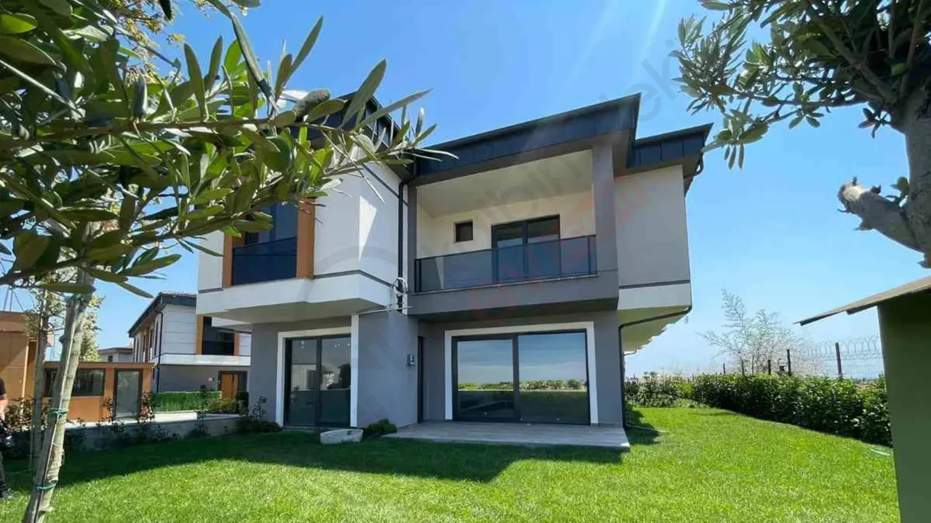 İncountry 2 Villaları Silivri B-9 İkiz Villa